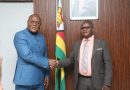 Lualaba : le Ministre Jean-Pierre Kalenga Mupataie de retour du Zimbabwe après une mission stratégique pour le développement agricole Lualaba : le Ministre Jean-Pierre Kalenga Mupataie de retour du Zimbabwe après une mission stratégique pour le développement agricole