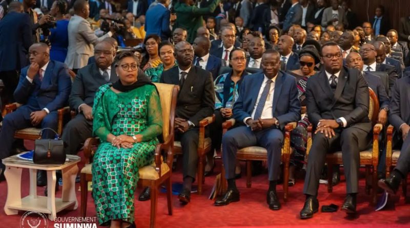 RDC : Eau et électricité, Judith Suminwa met ses ministres sous pression ! RDC : Eau et électricité, Judith Suminwa met ses ministres sous pression !