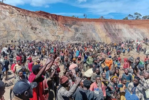 Kolwezi : en colère, les creuseurs artisanaux paralysent plusieurs quartiers
