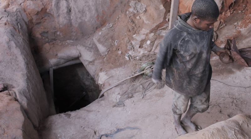 Lualaba : des creuseurs artisanaux meurent asphyxiés dans un puits minier à Kasulo-Rail Lualaba : des creuseurs artisanaux meurent asphyxiés dans un puits minier à Kasulo-Rail